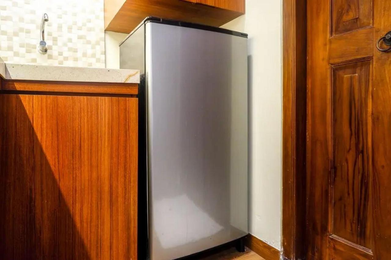 Urbanview Rumah Kandjani Yogyakarta Kejayan エクステリア 写真