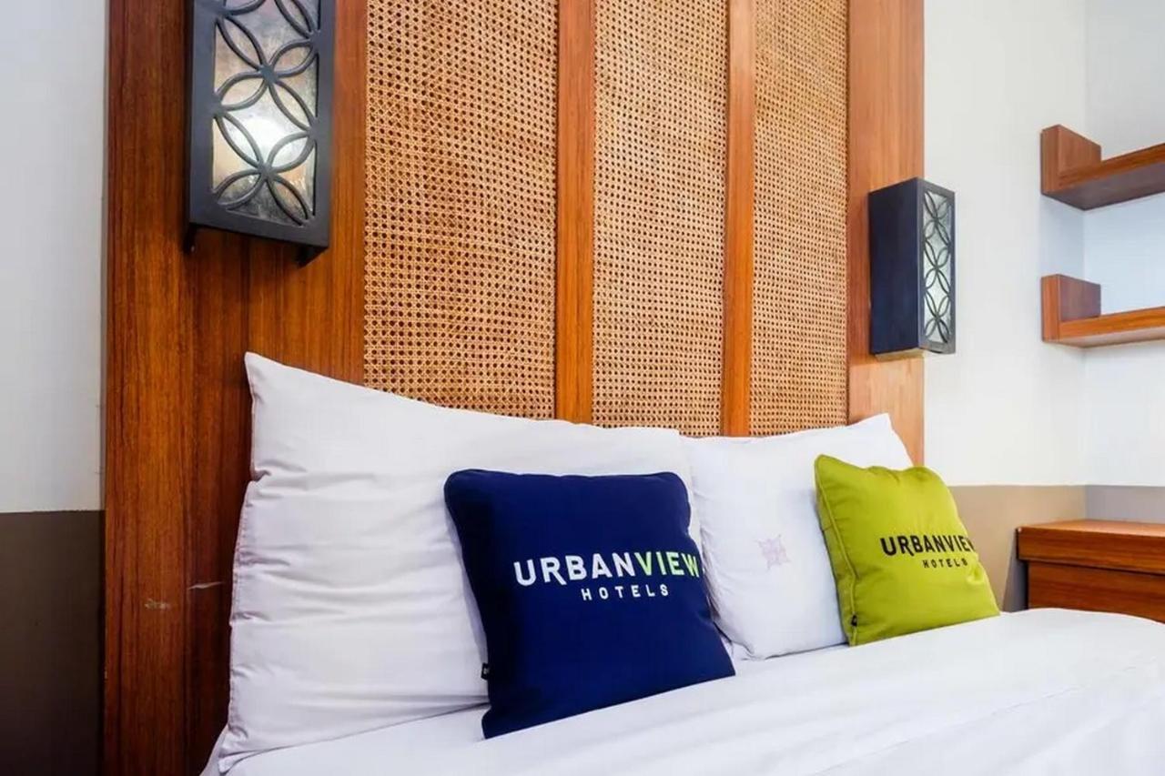 Urbanview Rumah Kandjani Yogyakarta Kejayan エクステリア 写真